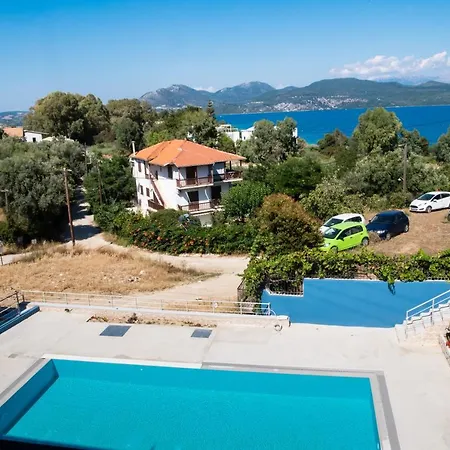 Appartamento Blue House Luxury Nikiana